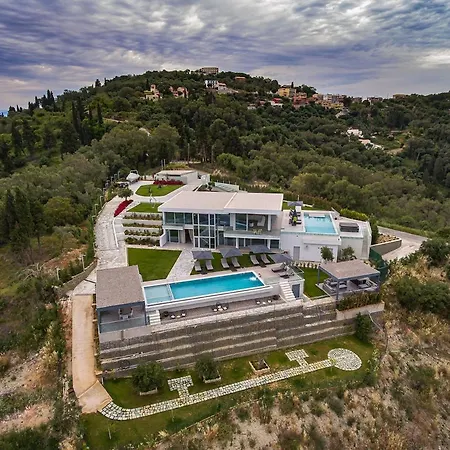 Finya Meerblick Luxury 420 Sqm